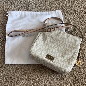 Michael Kors Cross Body